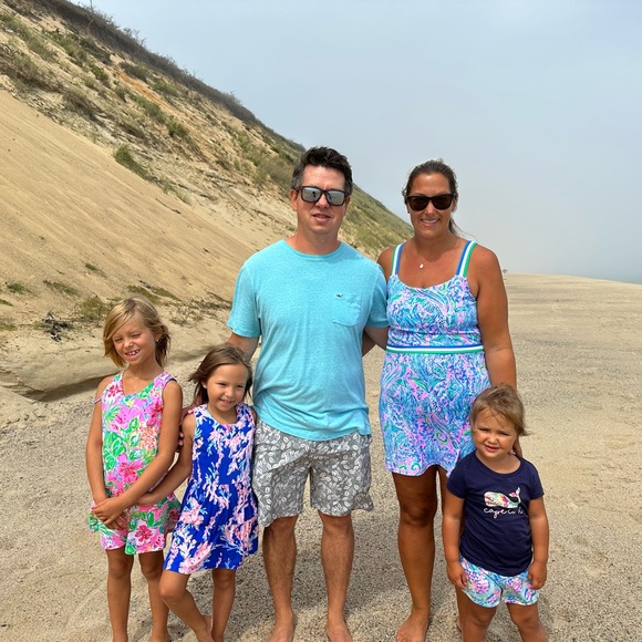 Meet your Posher, Erin - Picture 3 of 4